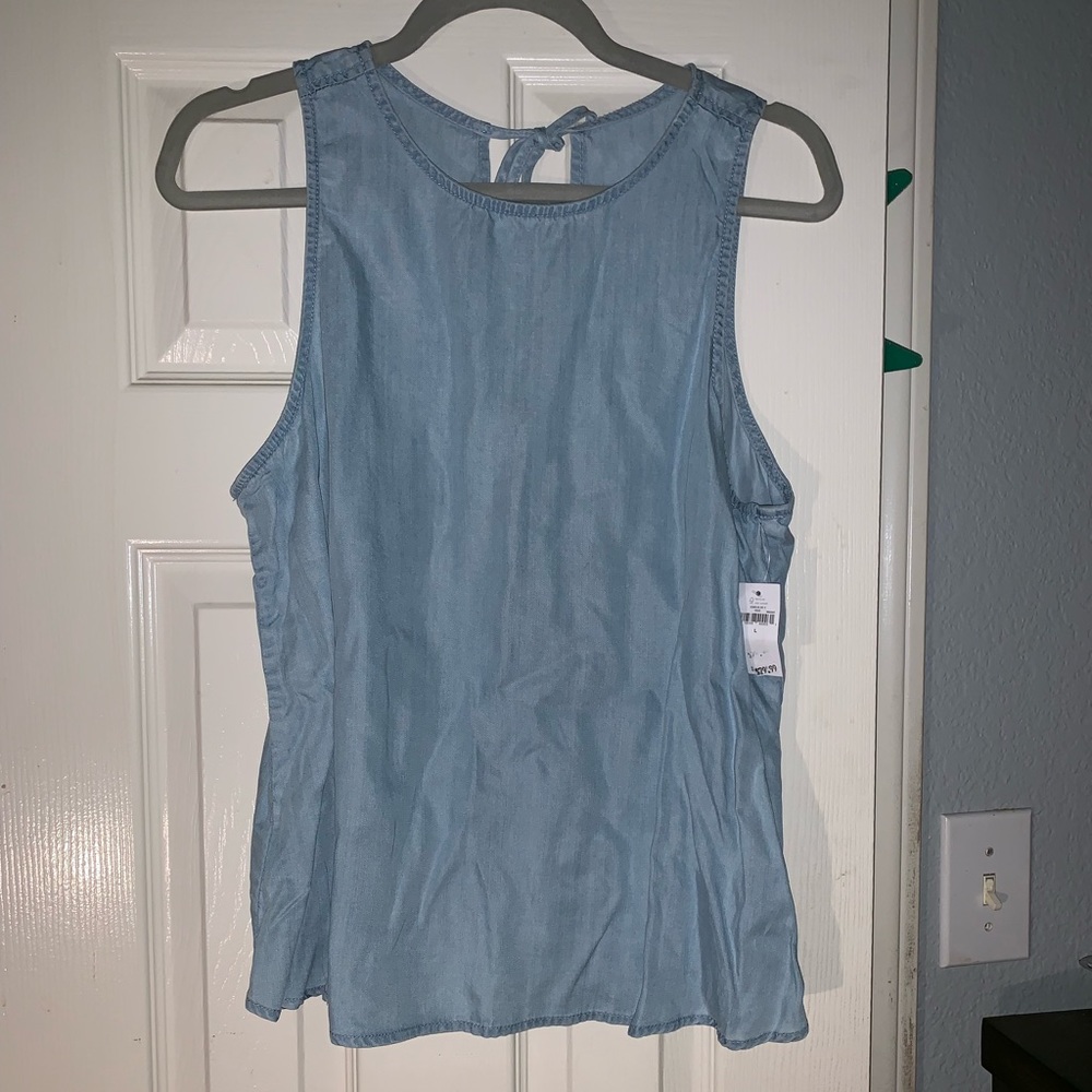 Gap Tank Top